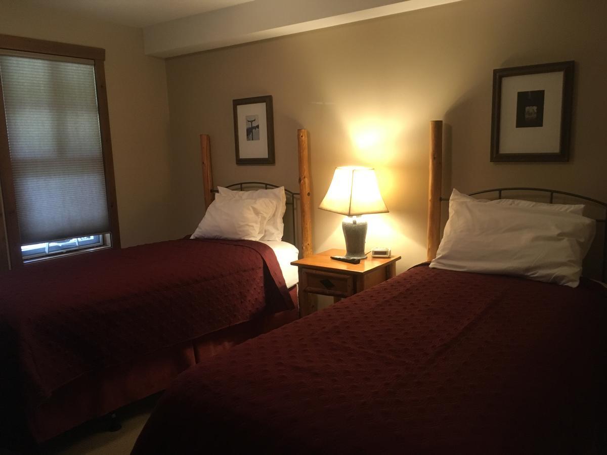 Taynton Lodge At Panorama Mountain Village Resort מראה חיצוני תמונה