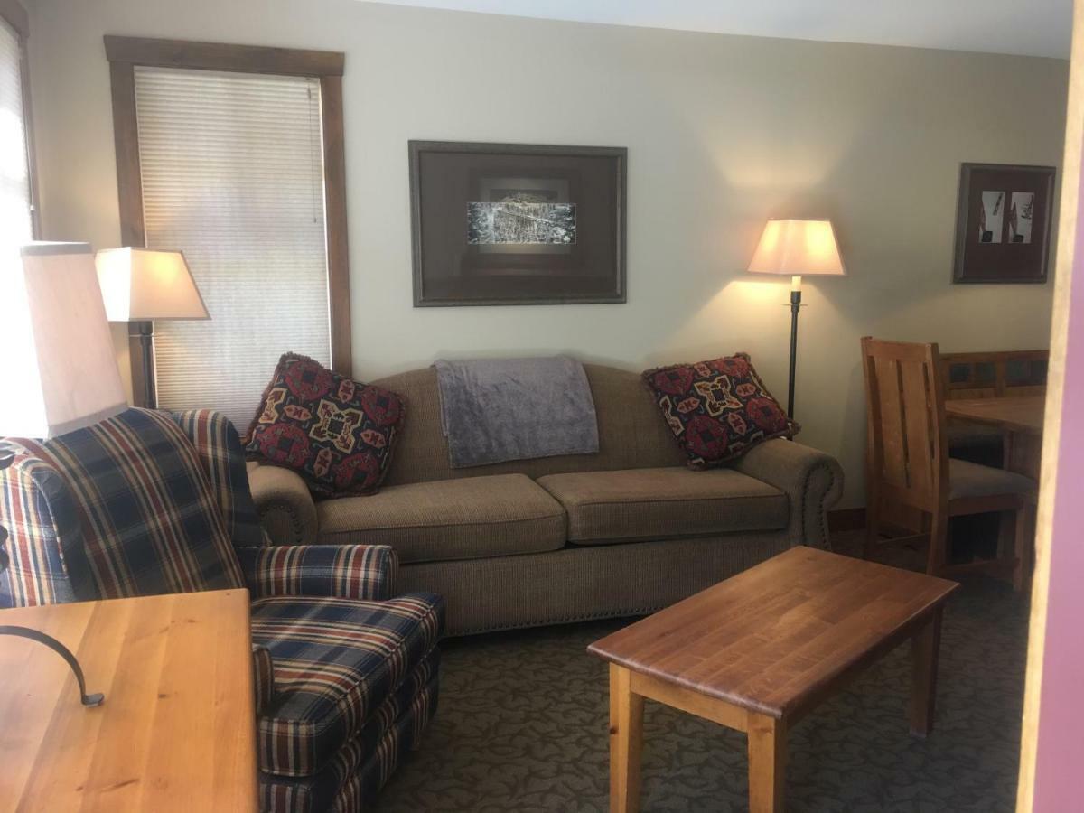 Taynton Lodge At Panorama Mountain Village Resort מראה חיצוני תמונה